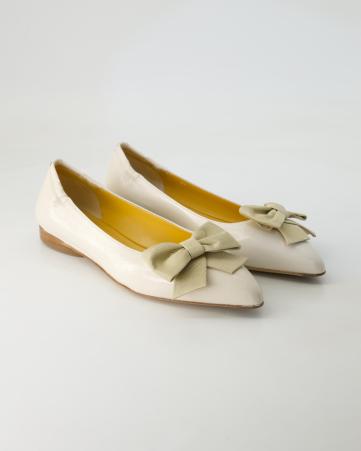 Farbe Beige