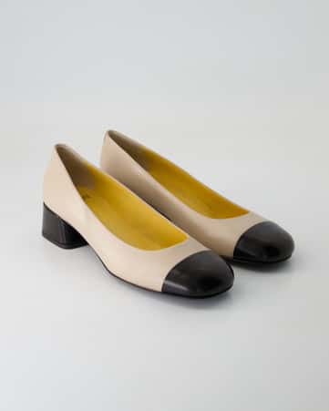 Farbe Beige