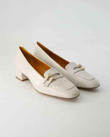 Farbe Beige