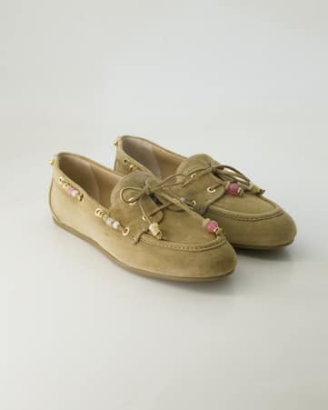 Farbe Beige