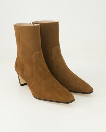 Klassische Stiefeletten Stuart Weitzman Stassi Zip Bootie 50 in Braun