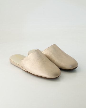 Geschlossene Hausschuhe Brunate PP019-620 in Gold