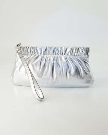 Pouch S