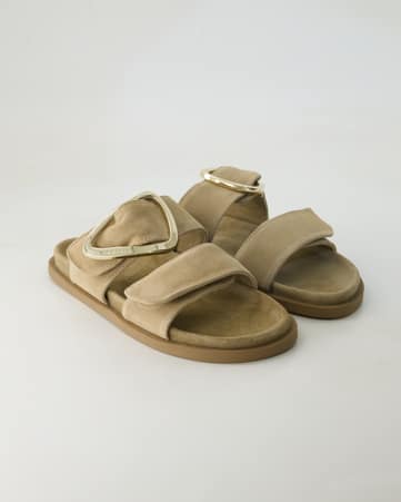 Pantoletten Inuikii Dreamer Buckle in Beige