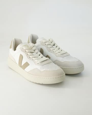 Farbe Beige