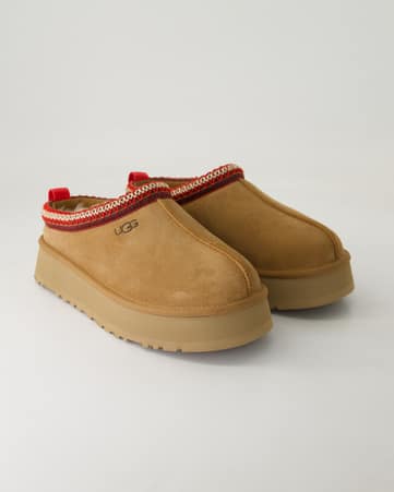 Gefütterte Hausschuhe UGG Tazz II in Beige