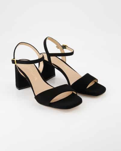 Unisa Moraty 24 Sandaletten in Schwarz