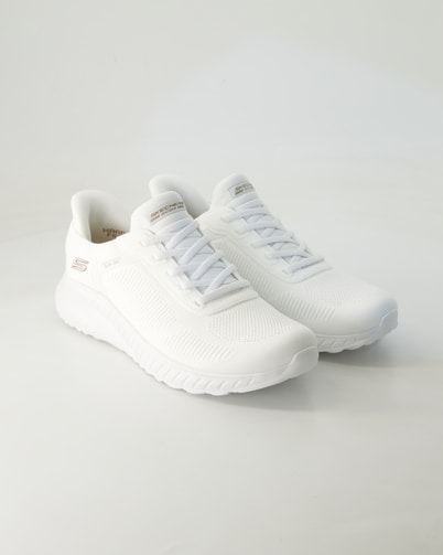 Skechers 117497 Slip On Sneaker in Weiß