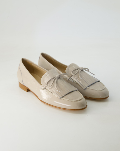 Farbe Beige