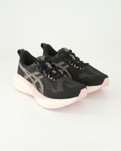 Asics Novablast 5 Laufschuhe in Schwarz