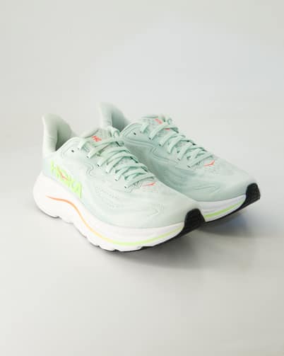 Hoka W Clifton 10 Laufschuhe in Grün