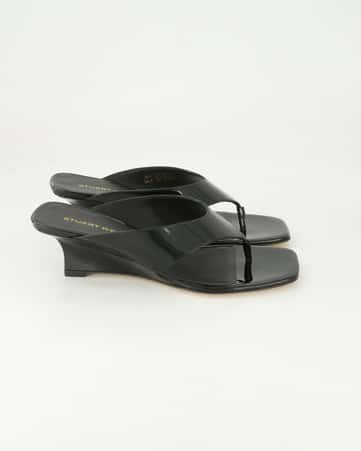 Zehentrenner Stuart Weitzman Vinnie Wedge in Schwarz