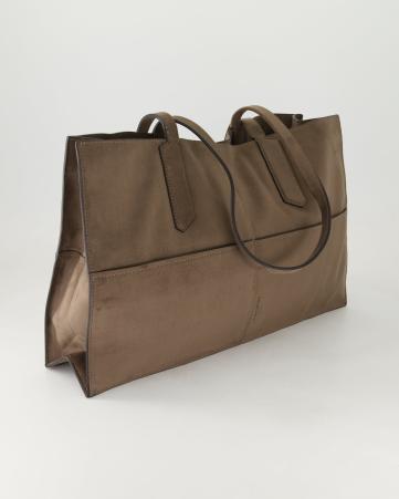 Amy Shopper L