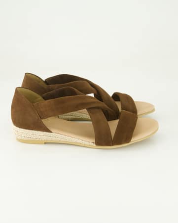 Sandalen Terry Isabella in Braun