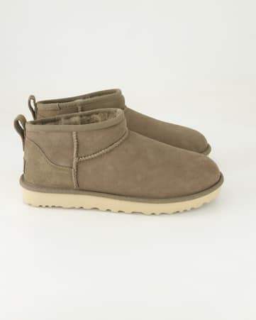 Winterstiefeletten UGG W Classic Ultra Mini in Grau
