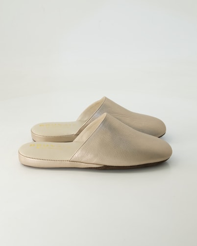 Brunate PP019-620 Geschlossene Hausschuhe in Gold