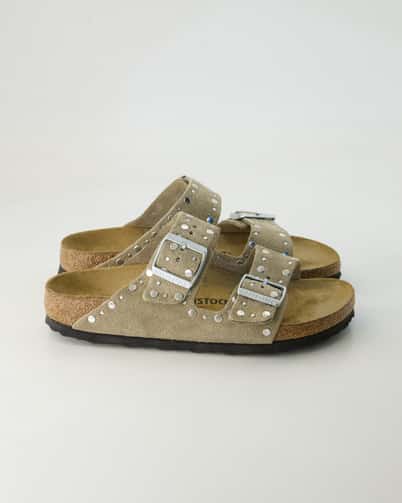 Birkenstock Arizona Rivet Border Pantoletten in Beige