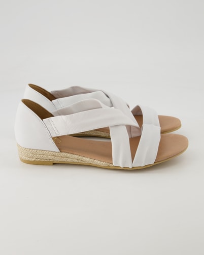 Terry Isabella Sandalen in Weiß