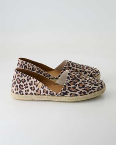 Verbenas Carmen Espadrilles in Beige