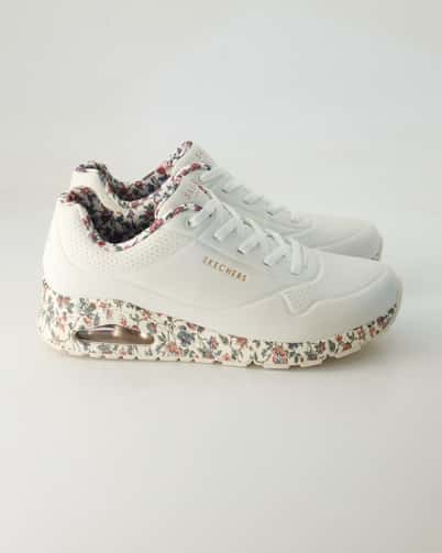 Skechers 155412 Slip On Sneaker in Weiß