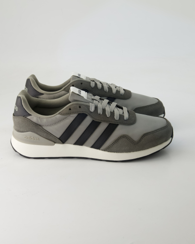 Adidas Run 60s 4.0 Sneaker low  in Grau