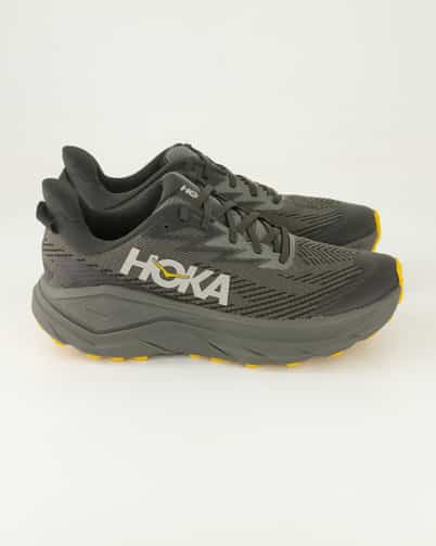 Hoka Challenger 8 GTX Laufschuhe in Grau