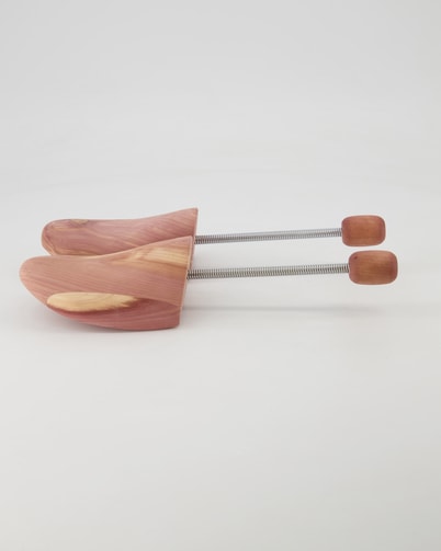 Bergal Cedar Coil Uni D Schuhspanner in Braun
